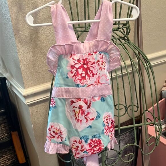 Floral Ruffle Romper Southern taters - Picture 1 of 4